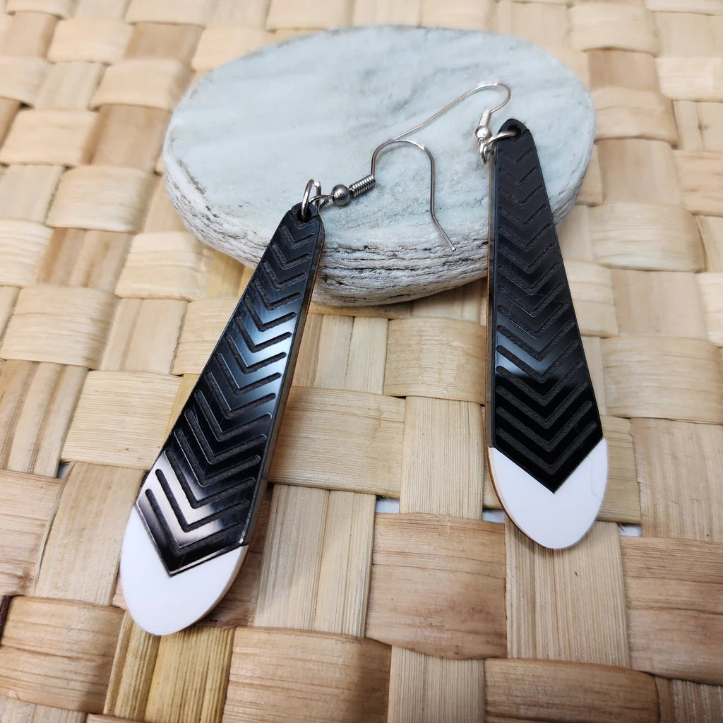 Trouble Maker Huia Feather Earrings Black